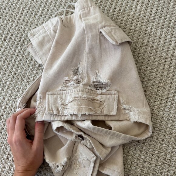 Carmar Tan distressed khaki shorts - Picture 5 of 5